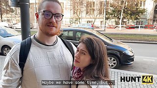 Hunt4k featuring Hot Pearl's hot brunette dirt