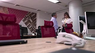 XWUVTASNOQZDMGEKZF44EBWH281